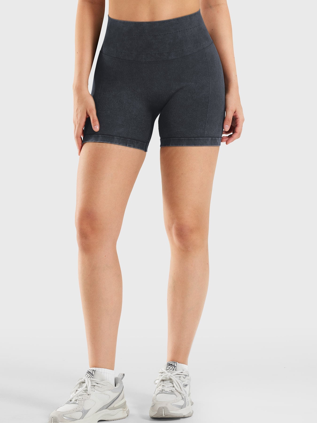 Elen Washed Soft Shorts