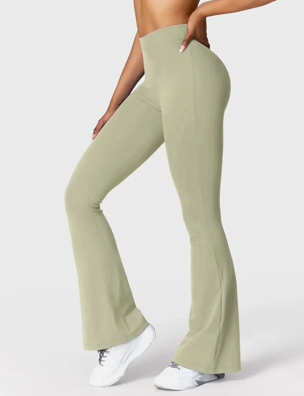 NYHET V-back Flare Leggings