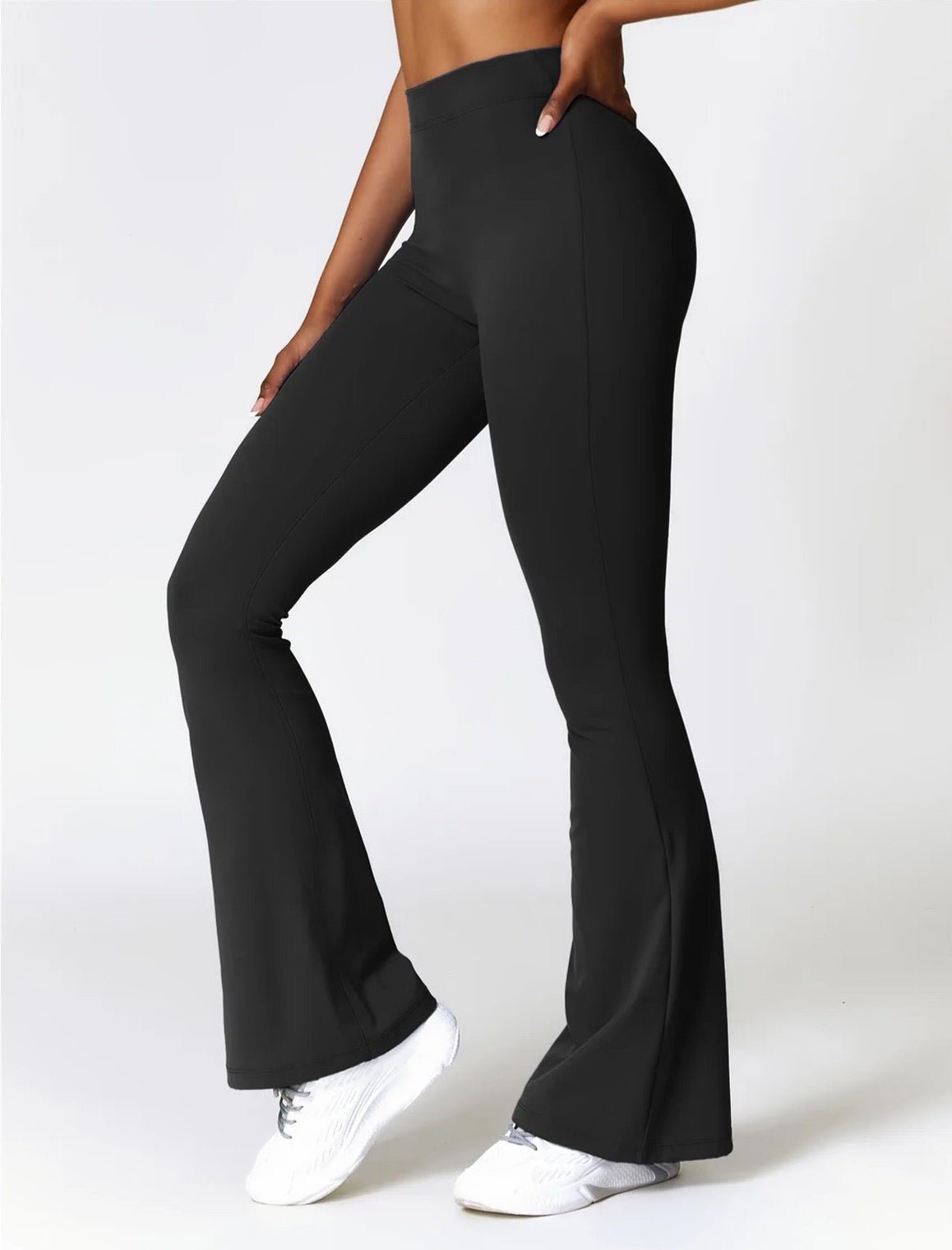 NYHET V-back Flare Leggings